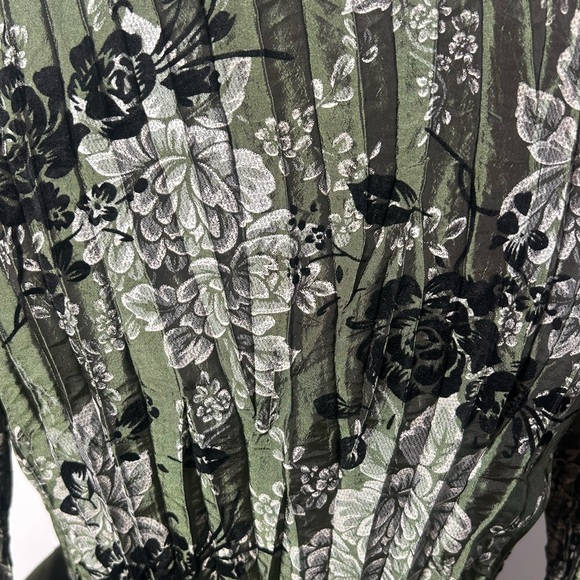 NWT PIANO GREEN FLORAL TOP BLOUSE WRINKLED TAFFETA FAIRY GOTH RENAISSANCE SIZE M - Picture 12 of 14